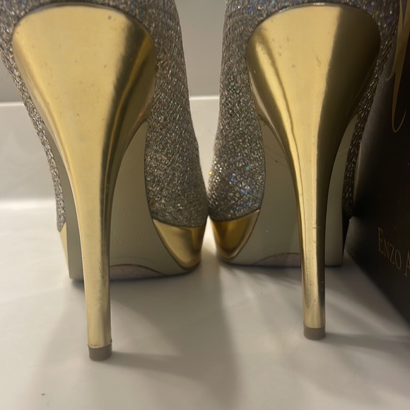 Formal Pump - Picture 4 of 4